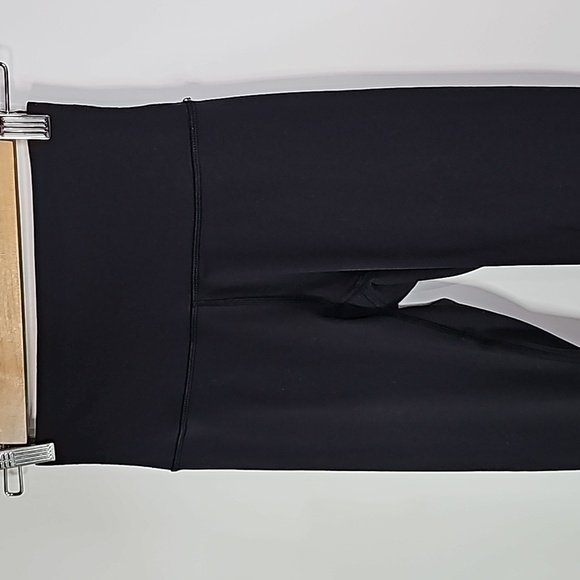 Lululemon Wunder Under black size 4 cropped high rise leggings - Picture 2 of 6